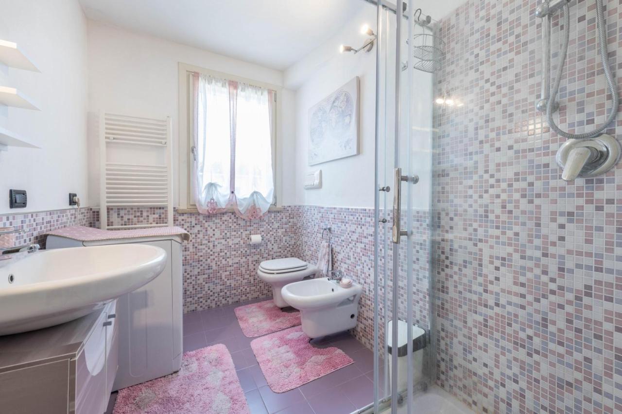 Luxury Apartment With Swimming Pool Lonato Eksteriør bilde
